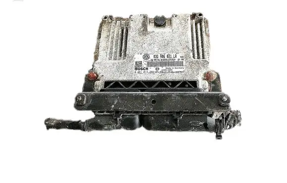 Volkswagen Touran I Engine control unit/module 03G906021LR