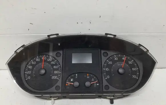 Speedometer (instrument cluster)