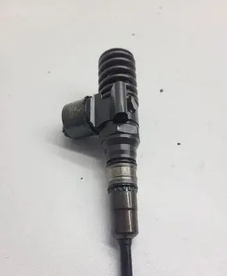 Audi A3 S3 8P Fuel injector 74987 0414720403