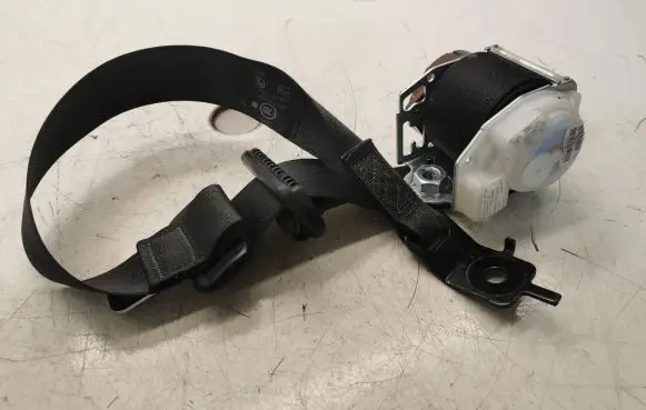 Jeep Grand Cherokee Rear seatbelt 5ME41DX9AA