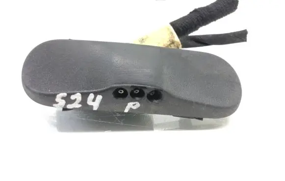 Windshield washer spray nozzle