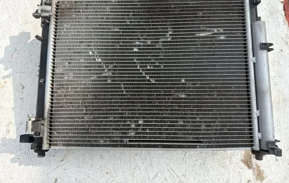 Dacia Lodgy Coolant radiator 214100078R 214819617R