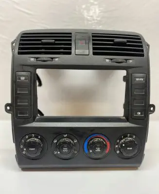 KIA Carnival Climate control unit 0K53C61190D
