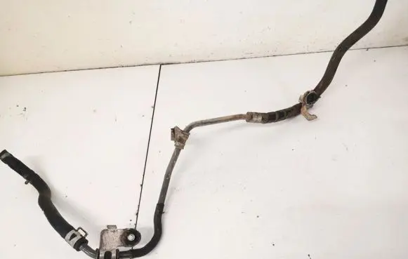 Toyota Avensis T250 Engine coolant pipe/hose