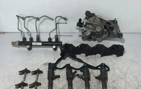 Ford Courier Fuel injection system set 0445110489 980477678000 200060580