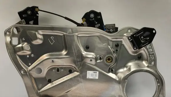 Mercedes-Benz CLS C218 AMG Front window lifting mechanism without motor A2128201102