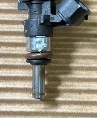 Audi A1 Fuel injector 06L906031A 0280158266
