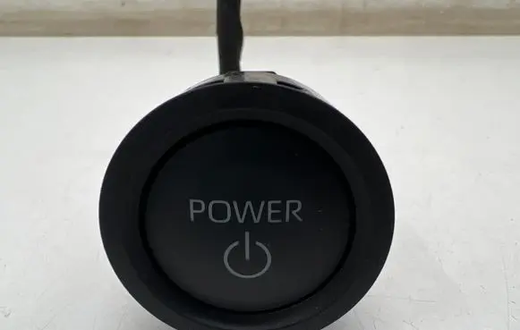 Engine start stop button switch