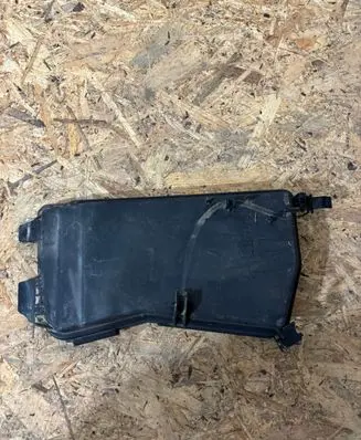 Mercedes-Benz E W212 Fuse box cover A2125400082