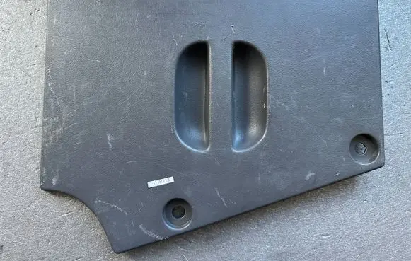 Nissan Patrol Y60 Other trunk/boot trim element 8492906J01