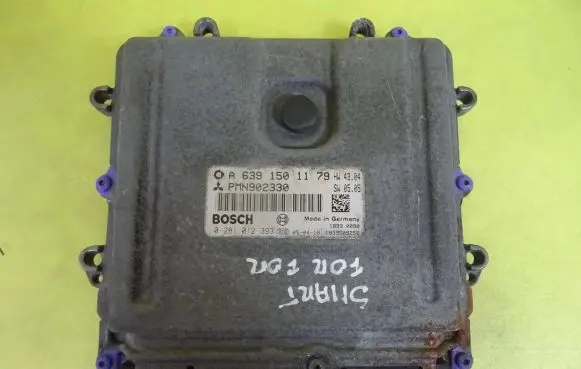 Smart ForFour I Engine control unit/module A6391501179 0281012393