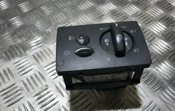Ford Focus C-MAX Light switch