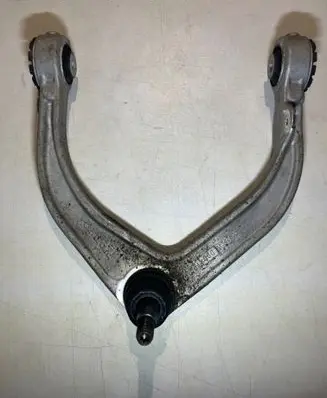 Volvo XC90 Front upper control arm/wishbone 31360633