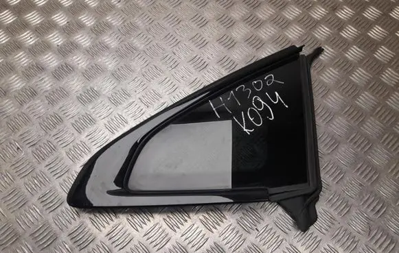 BMW 2 F44 Rear side window 7483160