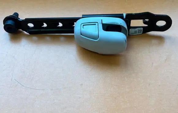 Fiat 500X Seat belt height adjuster 07356523640 93257 26416