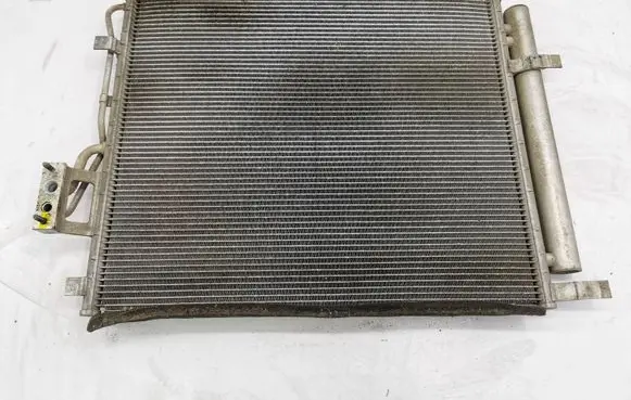 Hyundai Santa Fe A/C cooling radiator (condenser) 976062B700