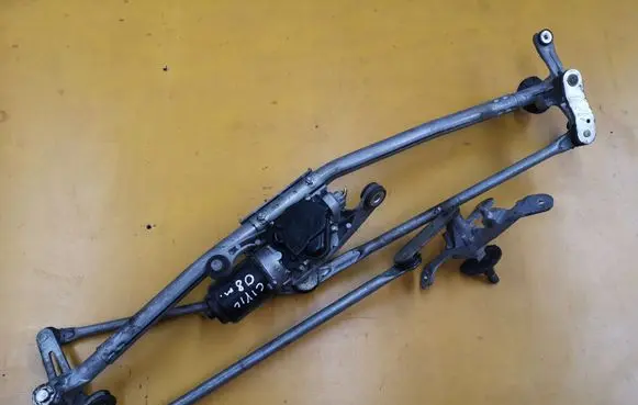 Honda Civic Front wiper linkage and motor 73162056 502821