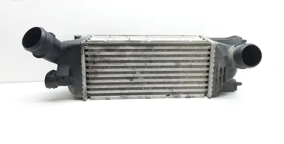 Citroen C5 Intercooler radiator 9645682880