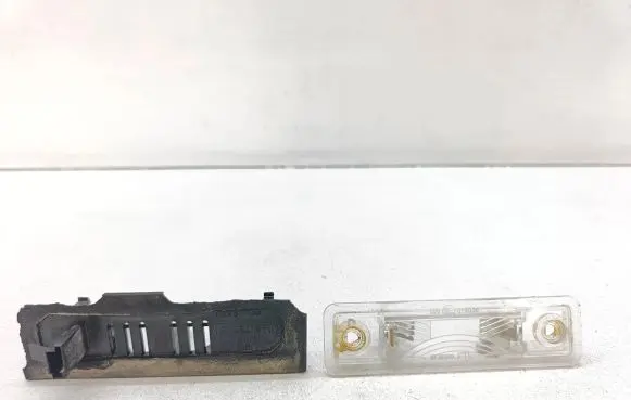Opel Signum Number plate light 22431700