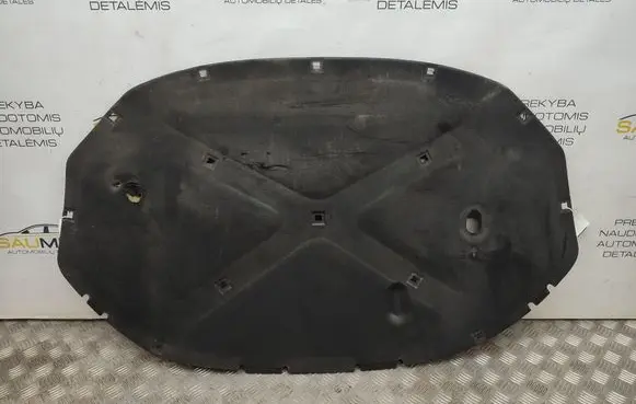 Engine bonnet/hood sound/heat insulation