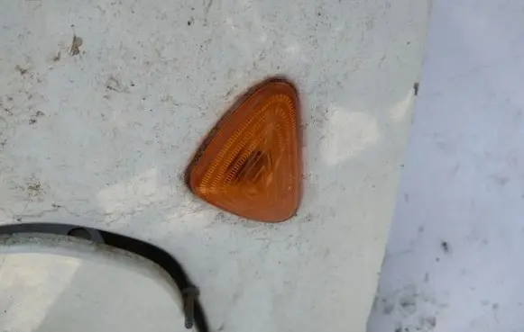 Peugeot Boxer Front fender indicator light