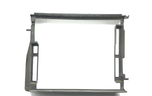 Renault Megane IV Radiator cooling fan shroud