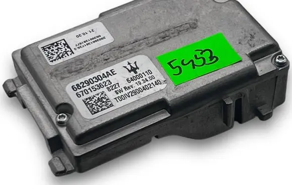 Maserati Levante Central body control module A5453 68290304AE