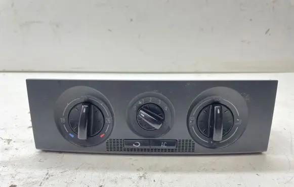 Skoda Fabia Mk1 (6Y) Climate control unit 6Y0820043A 89727 901511760006