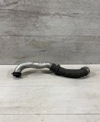 BMW 3 E46 Intercooler hose/pipe 7788357
