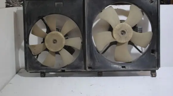 Mitsubishi Grandis Electric radiator cooling fan