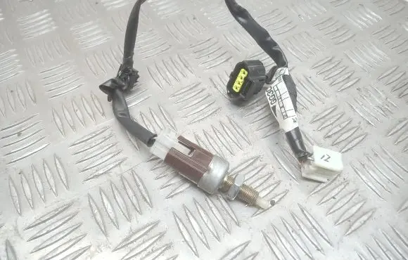 Mazda 626 Brake pedal sensor switch
