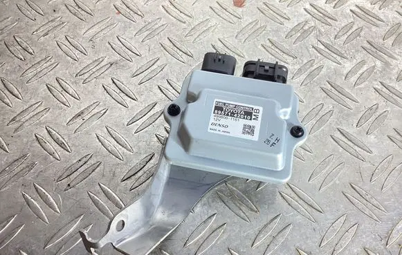 Lexus NX Fuel injection pump control unit/module 8957142010 499800