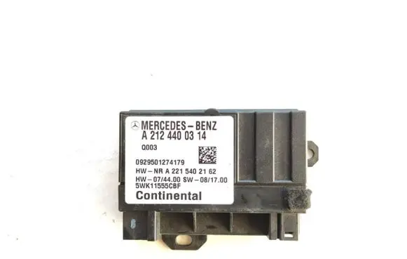Mercedes-Benz E W212 Fuel injection pump control unit/module A2124400314 5WK11555CBF 0929501274179
