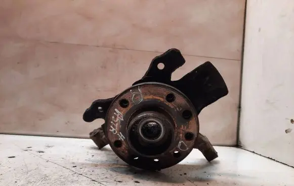Opel Astra H Front wheel hub