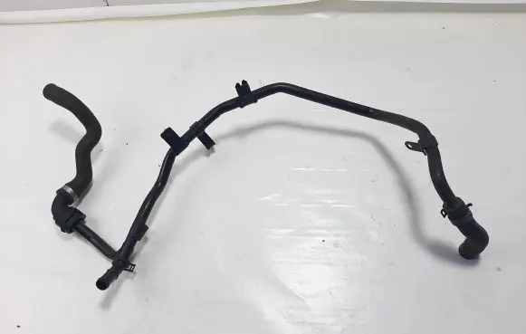 Audi A4 S4 B9 8W Engine coolant pipe/hose 04L122157AQ