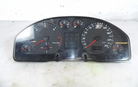 Audi A4 S4 B5 8D Speedometer (instrument cluster) 8D0919861G