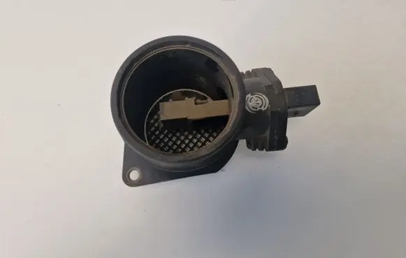 Audi A3 S3 8L Mass air flow meter 06A906461D
