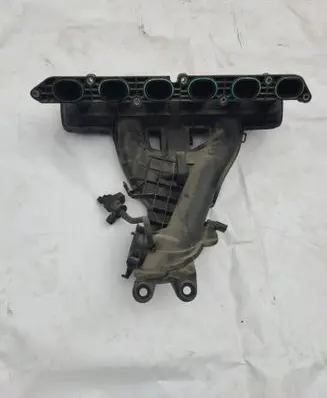 Volvo V70 Intake manifold 6G9N9424AL C6W4A