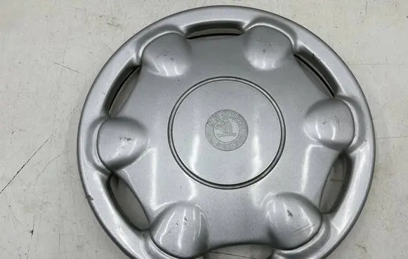 Skoda Octavia Mk2 (1Z) R15 wheel hub/cap/trim art40415