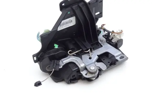 Skoda Fabia Mk2 (5J) Front door lock 3B1837016BR