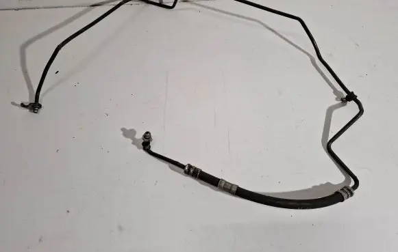 Volvo V70 Power steering hose/pipe/line