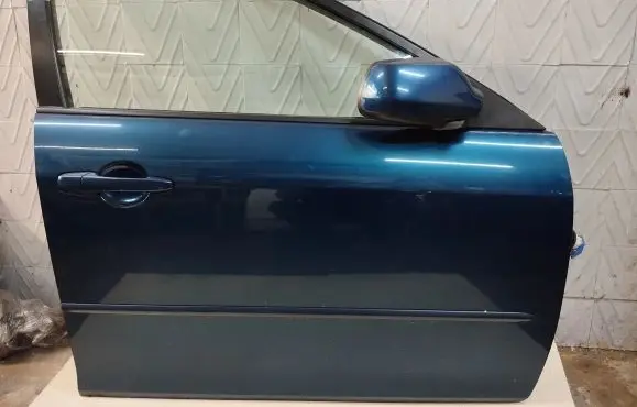 Mazda 6 Front door