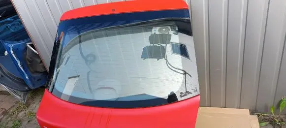 Hyundai Accent Tailgate/trunk/boot lid