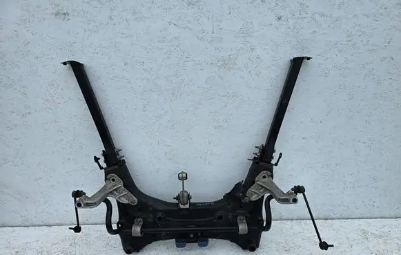 Renault Arkana Front subframe 544013406R