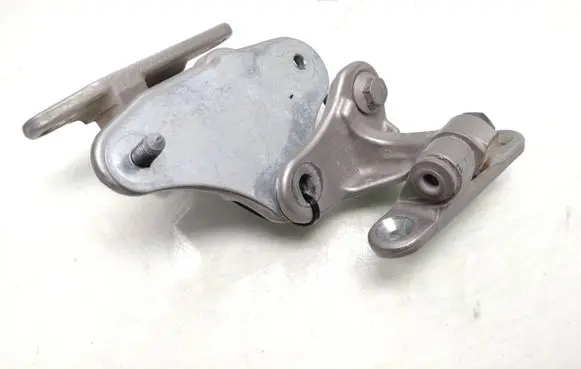 Mercedes-Benz ML W164 Rear door hinge set 