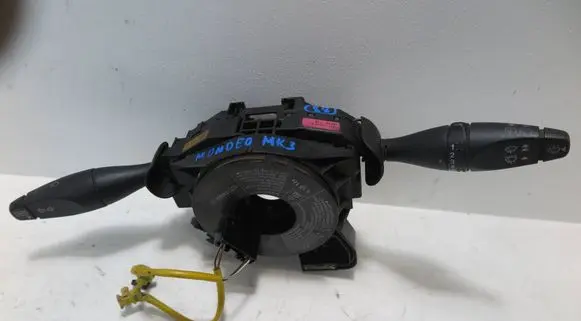 Ford Mondeo Mk III Wiper control stalk 1S7T17A553DD