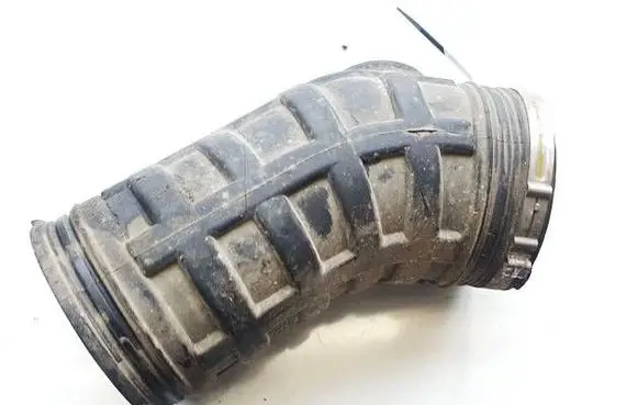 Alfa Romeo 159 Air intake hose/pipe A947