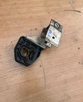 BMW 3 F30 F35 F31 Radiator mount bracket 14532410 0112767A
