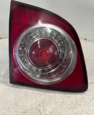 Volkswagen Golf Plus Tailgate rear/tail lights 5M0945093J 89033601
