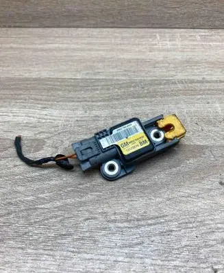 Opel Vectra C Airbag deployment crash/impact sensor 13123276